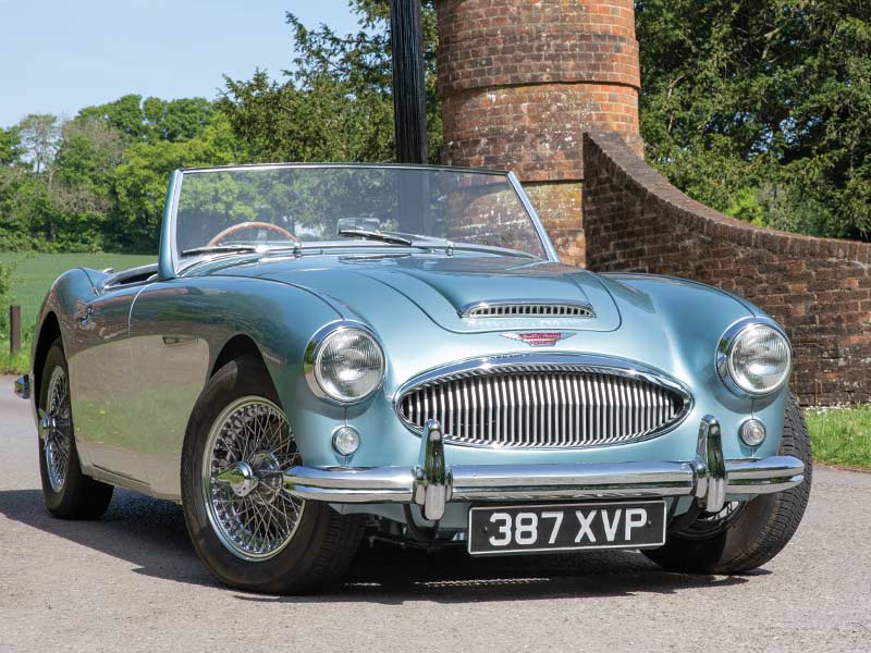 Year: 1962
Price: £110,000

• New Restoration
• Matching Numbers
• Just finished
• Rare Two-Seater, Centre Change